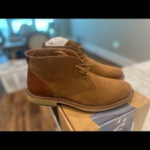 NWT Mens Chukka Boot 11.5